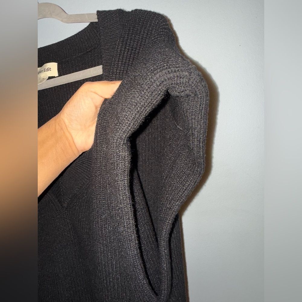 Open Edit  womens Chunky Black Knit Quality Sweater Vest Size XL EUC - Picture 5 of 8
